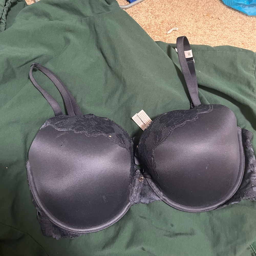 NWT VS Push Up Bra